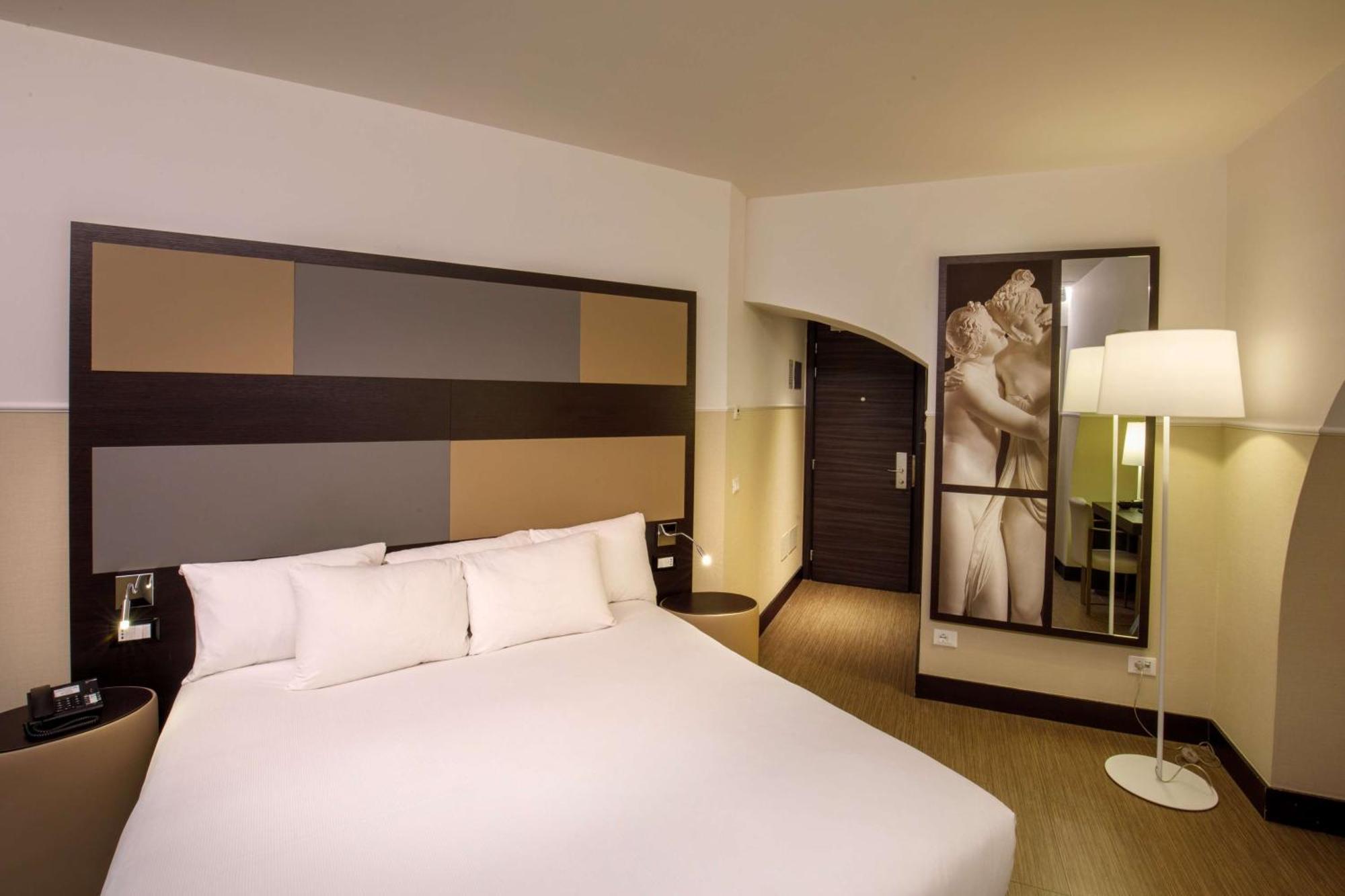 Cosmopolita Hotel Rome, Tapestry Collection By Hilton Exterior foto
